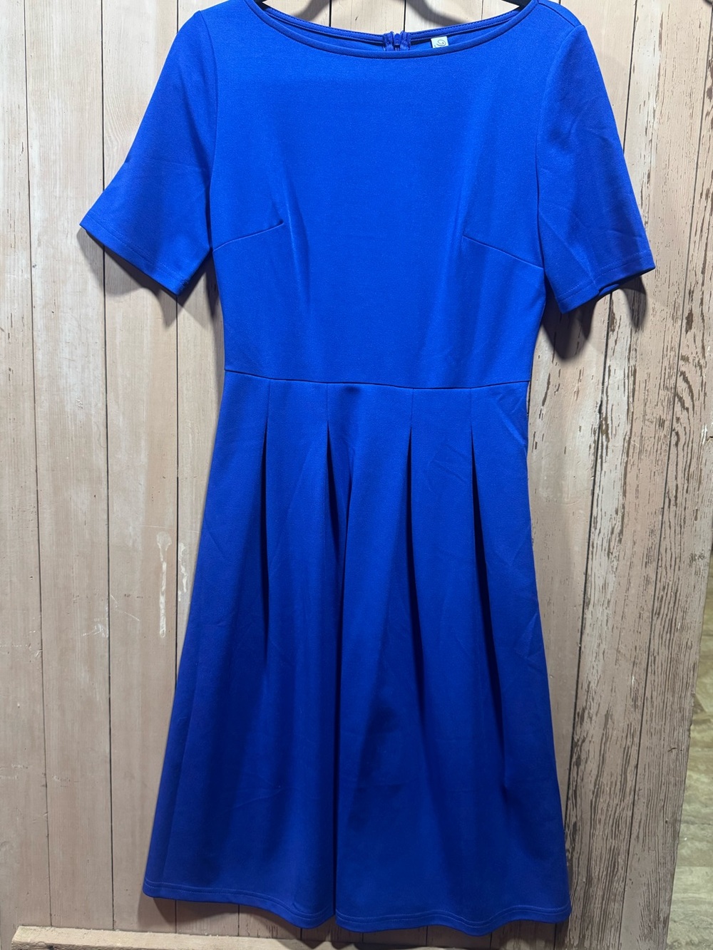 NWOT Royal Blue, Knit Fit-and-Flare Dress WITH POCKETS :) (m)